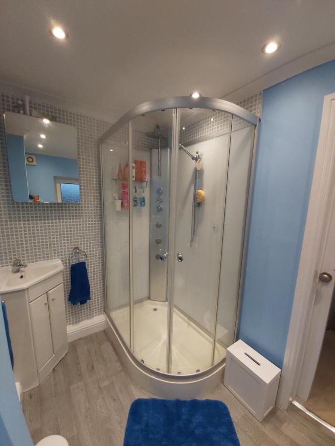 White House Apartment เชฟฟิลด์ ภายนอก รูปภาพ